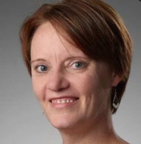 Headshot of Valda Hillery